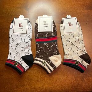 Socks 🧦  Women’s Low Cut Socks. New